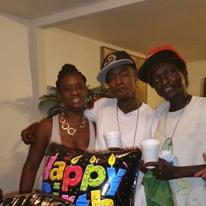 Meet your Posher, Kendra